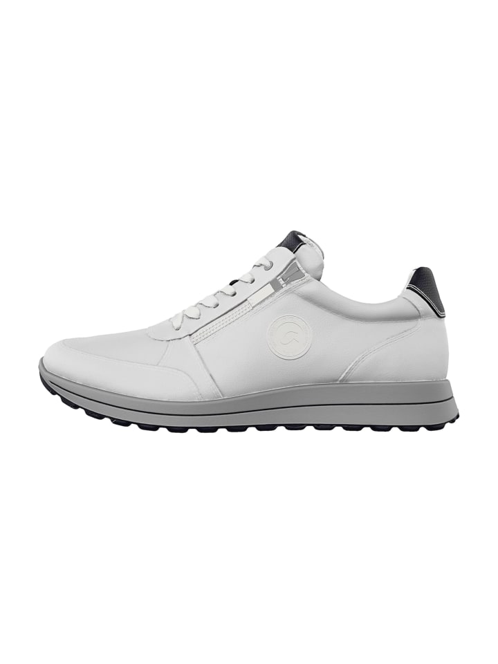 Sportliche Schnürschuhe in Weiß
