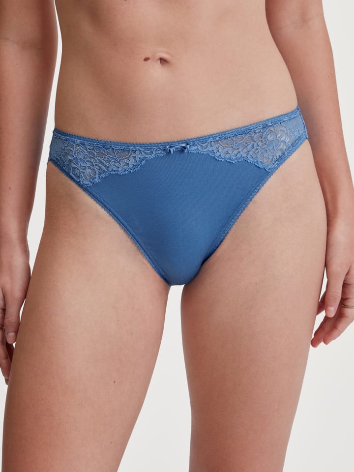 Slip in riviera blue