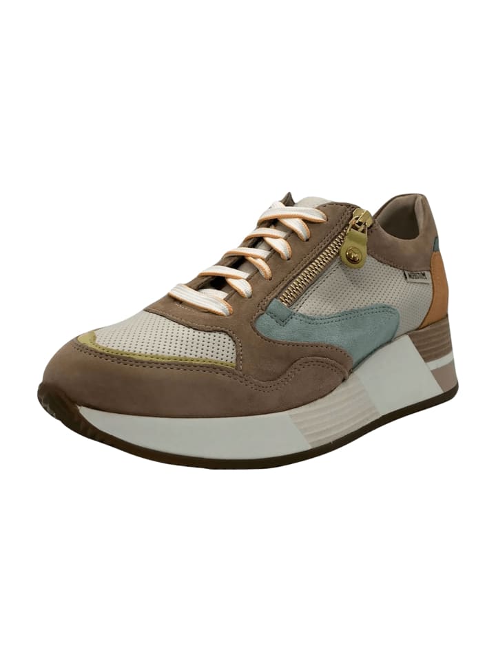 Sportliche Schnürschuhe in Beige