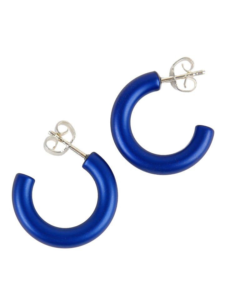 Metall in blau
