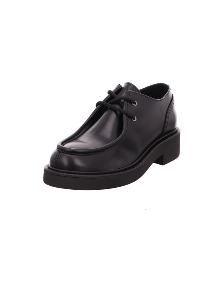 Schnürschuh in schwarz