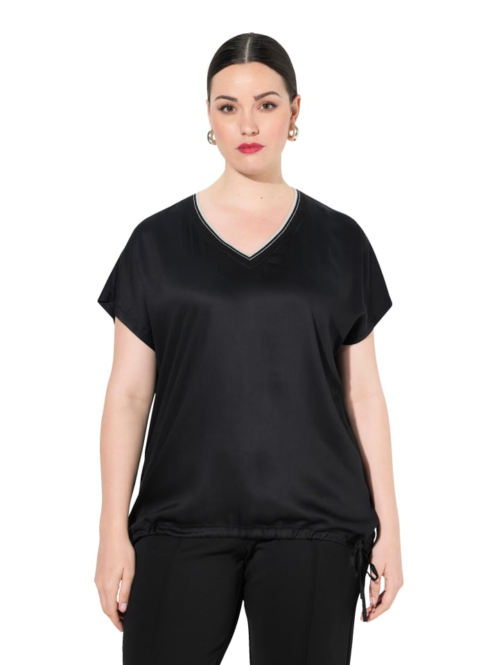 Bluse in schwarz