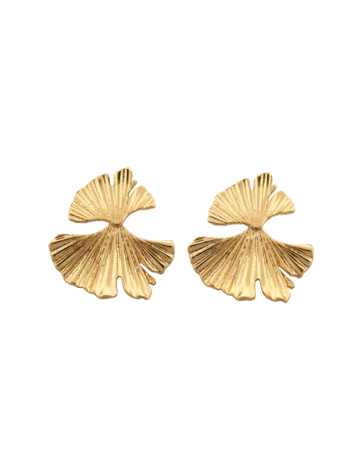 Women Earrings in Rose Gold