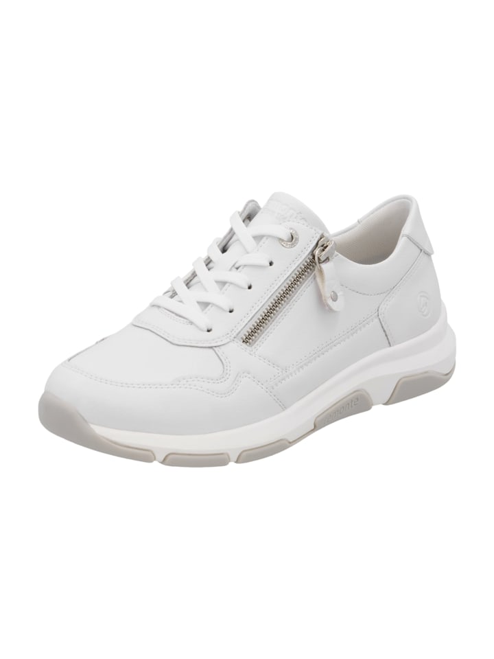 Sportliche Schnürschuhe in Weiß