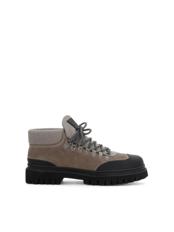 Chelsea Boots in Khaki