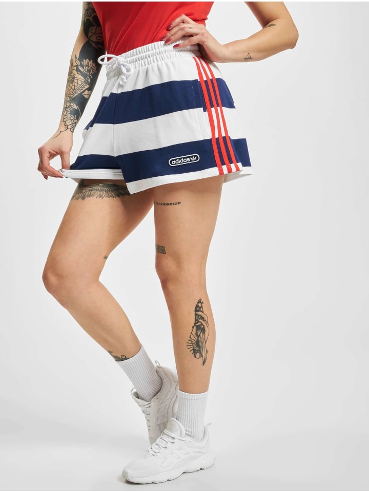 Cargo Shorts in blue