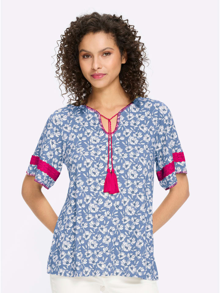 Druck-Shirt in himmelblau-ecru-bedruckt