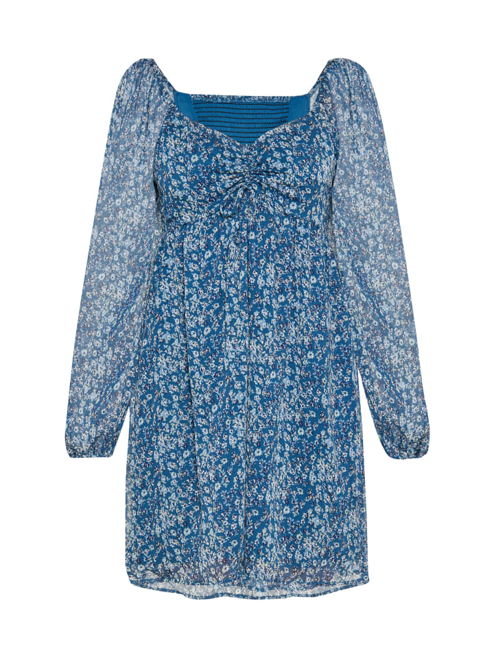 Women Dress in blue