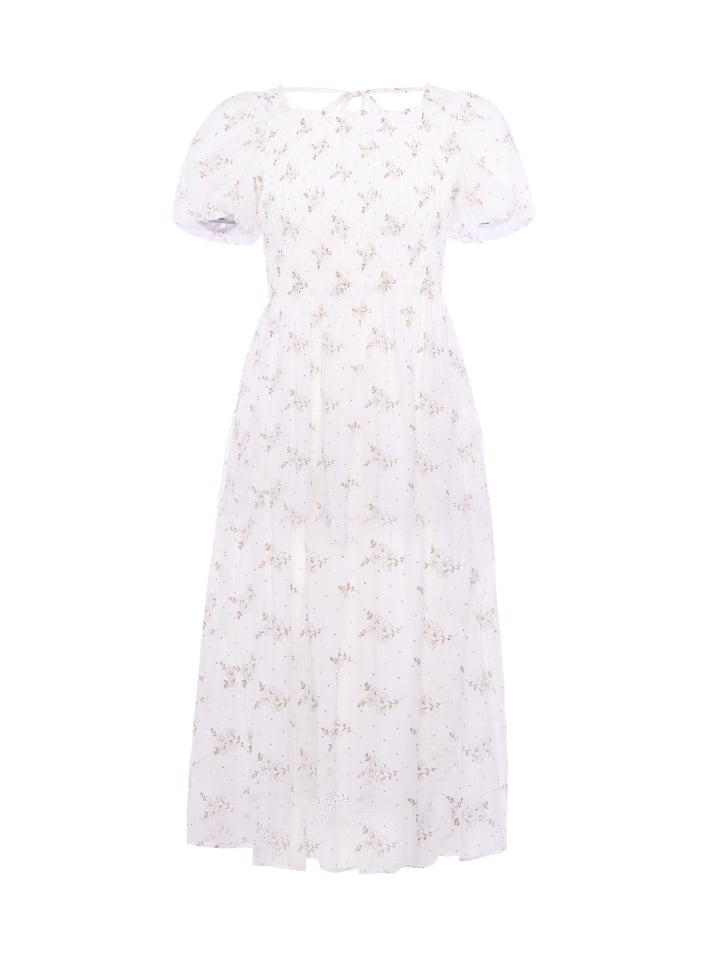 Women Dress in White