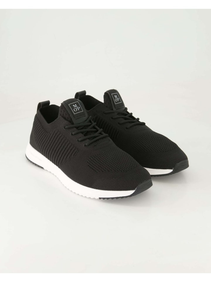 Sneaker low in Schwarz