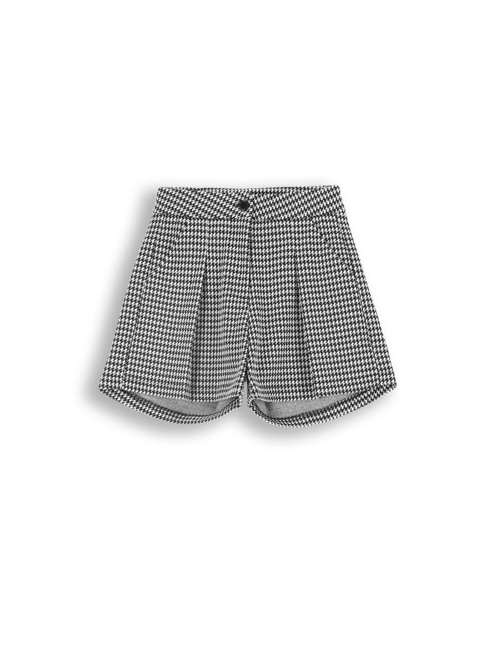 Gestrickte Shorts in bunt