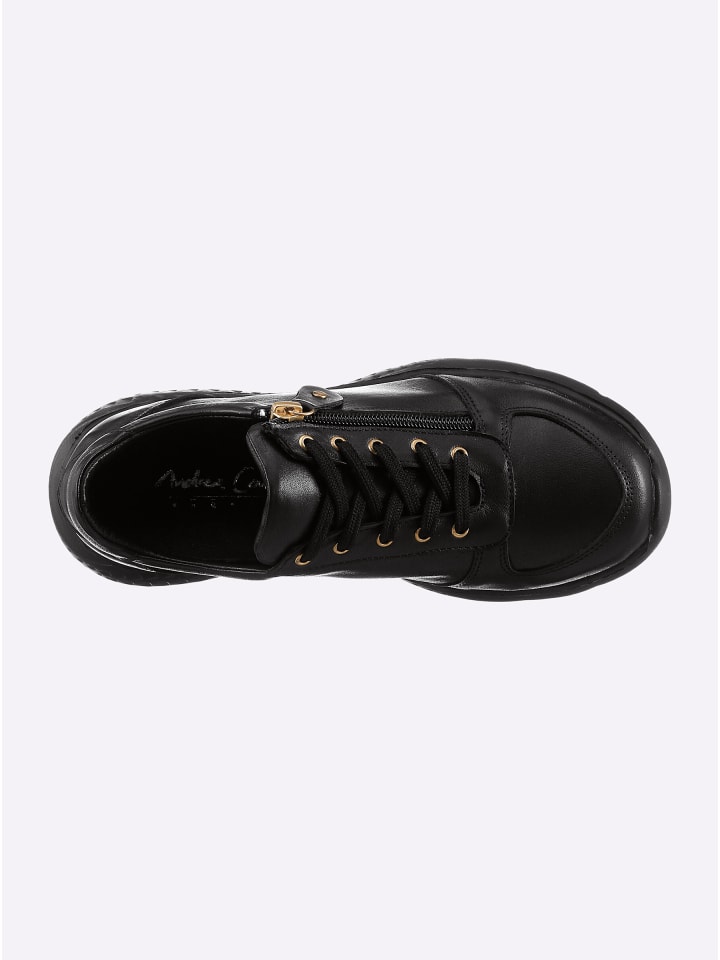 Schnürschuh in schwarz
