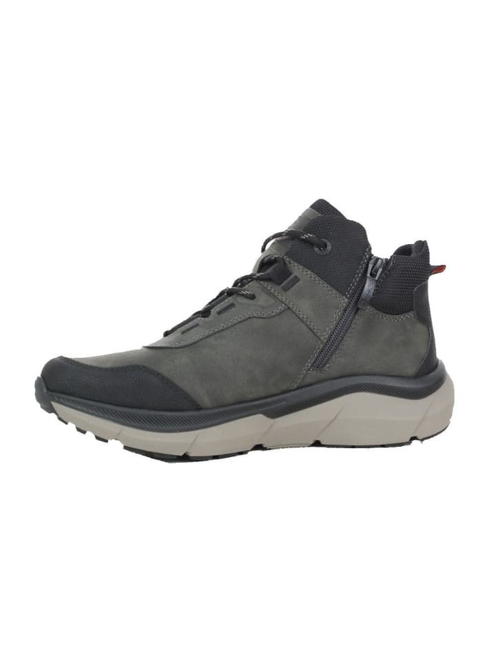 Boot in Olive