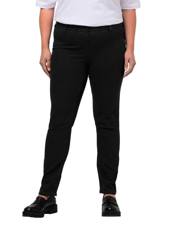 Hosen in black