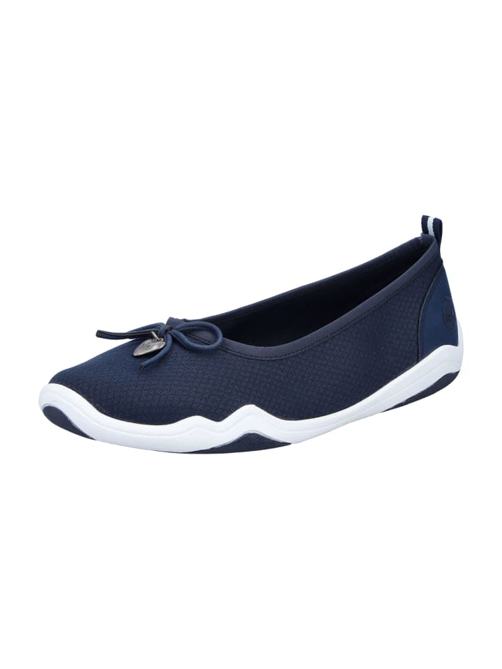 Ballerinas in Blau