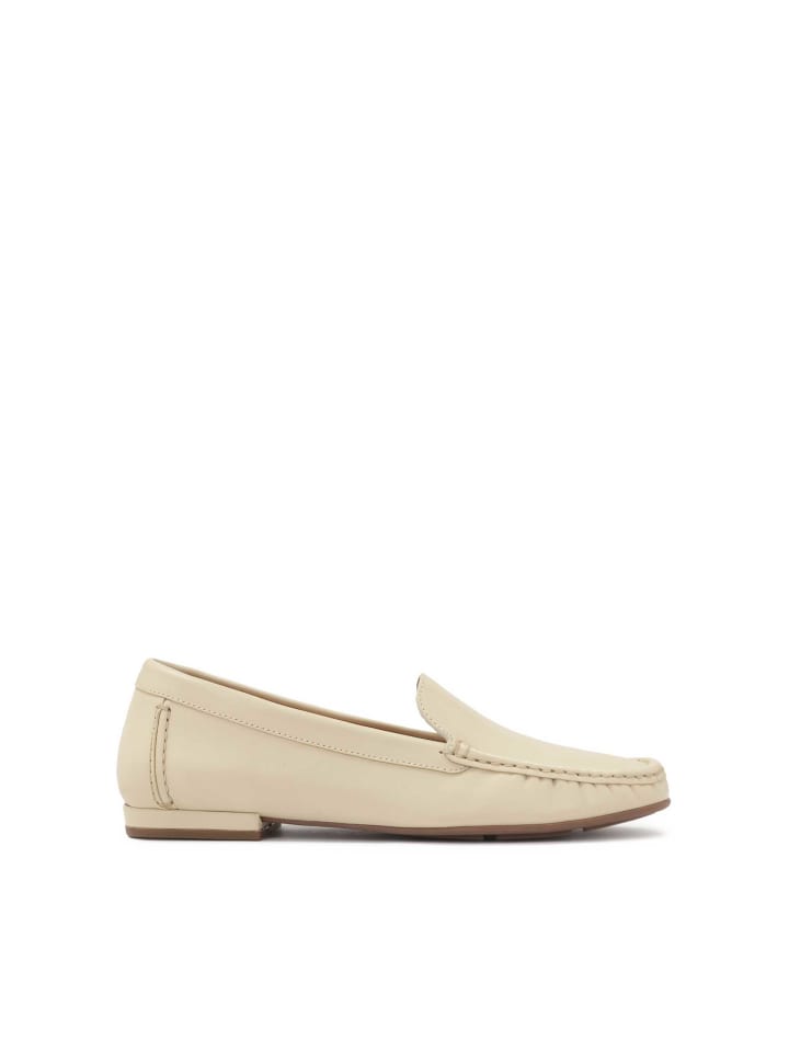 Mokassins in Beige