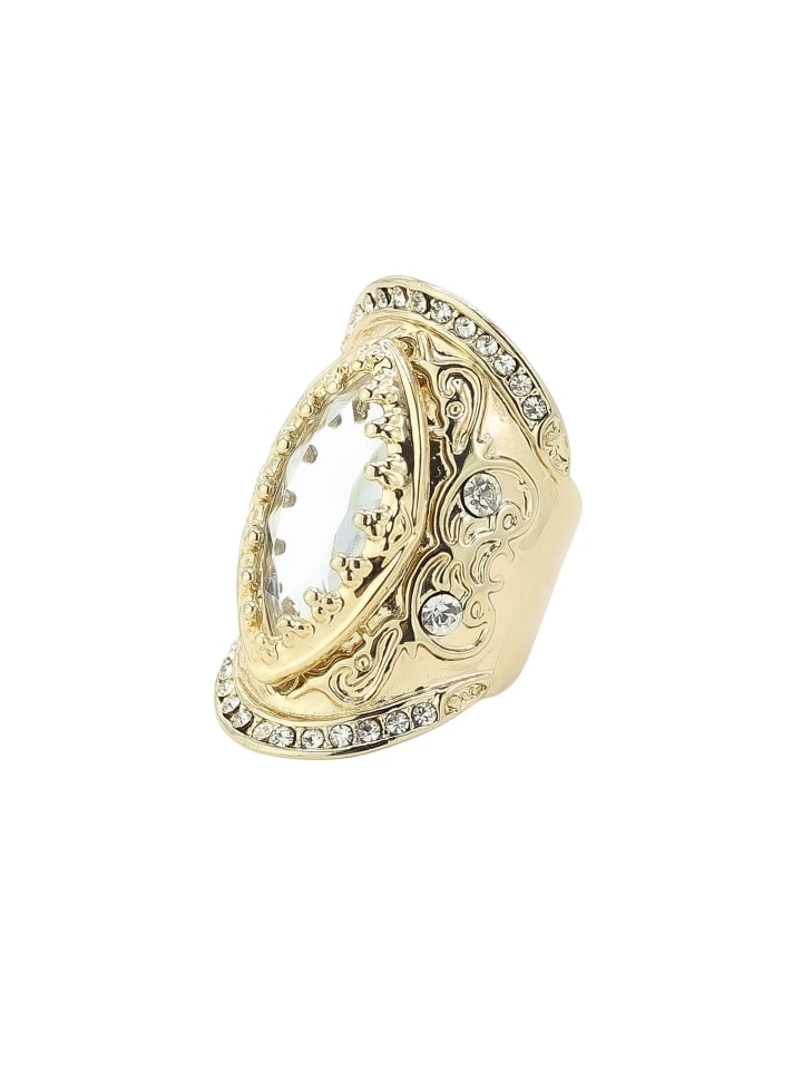 Ring " Queen " in golden