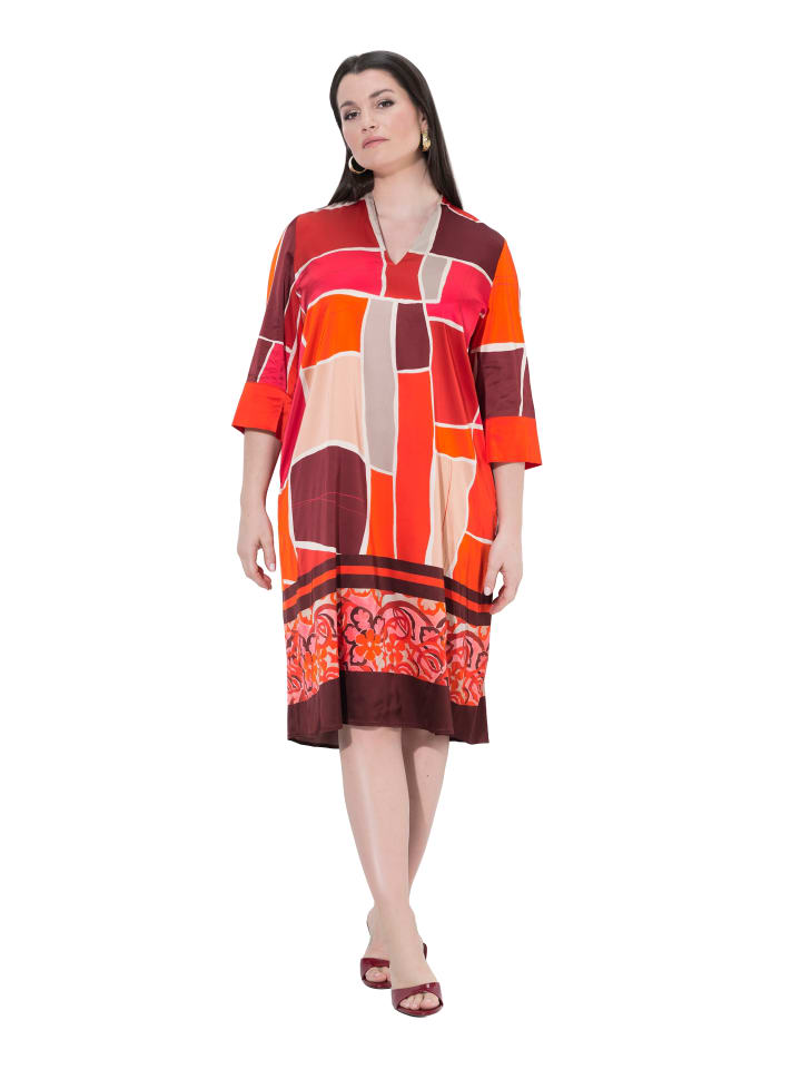 Kleid in fuchsia pink