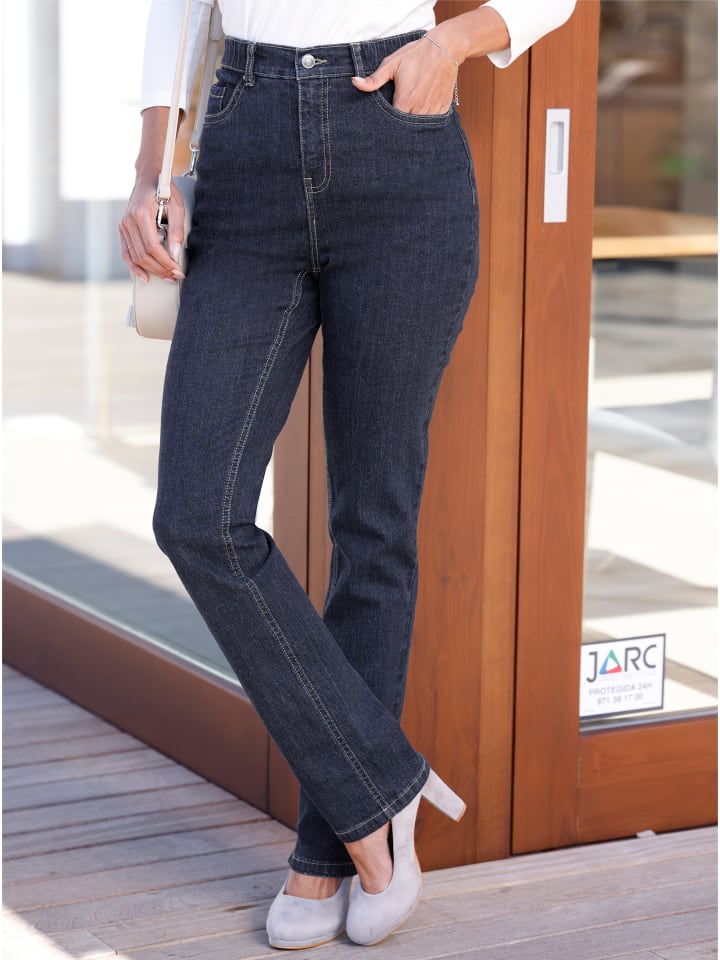 Jeans in dark blue