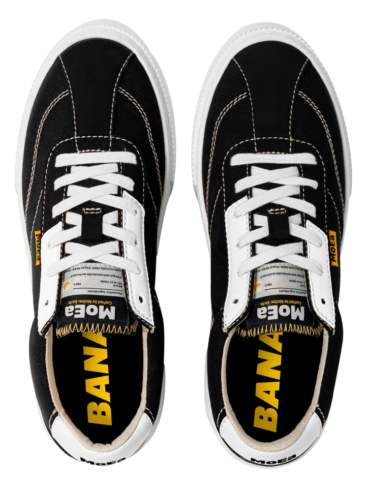 Sneakers Low in black/white
