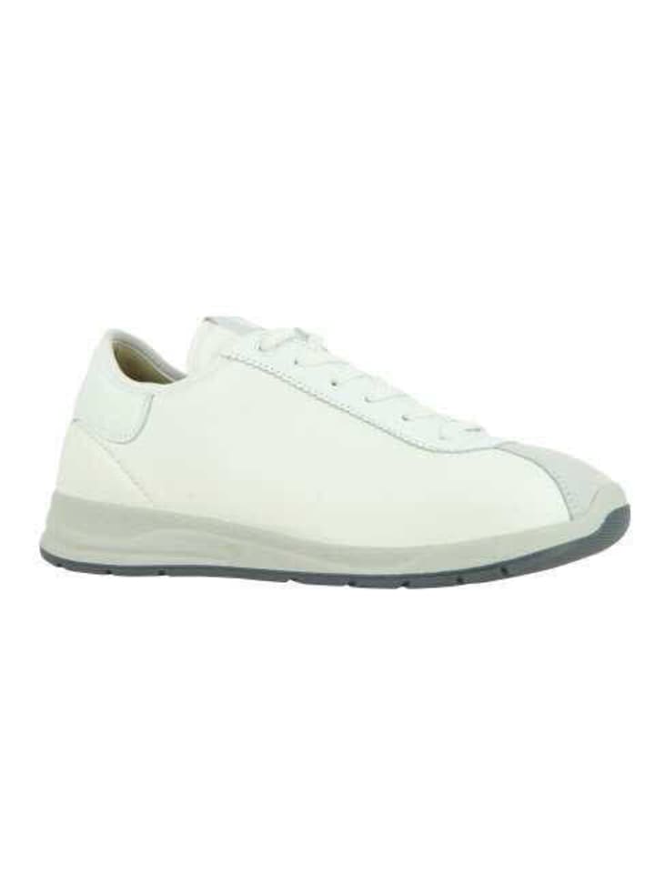 Schnürschuh in weiß
