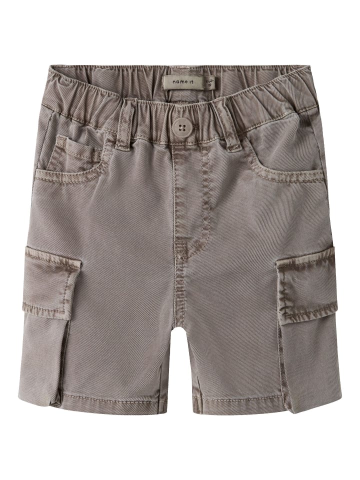 Cargoshorts in Chinchilla1