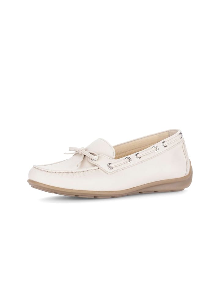 Mokassins in creme