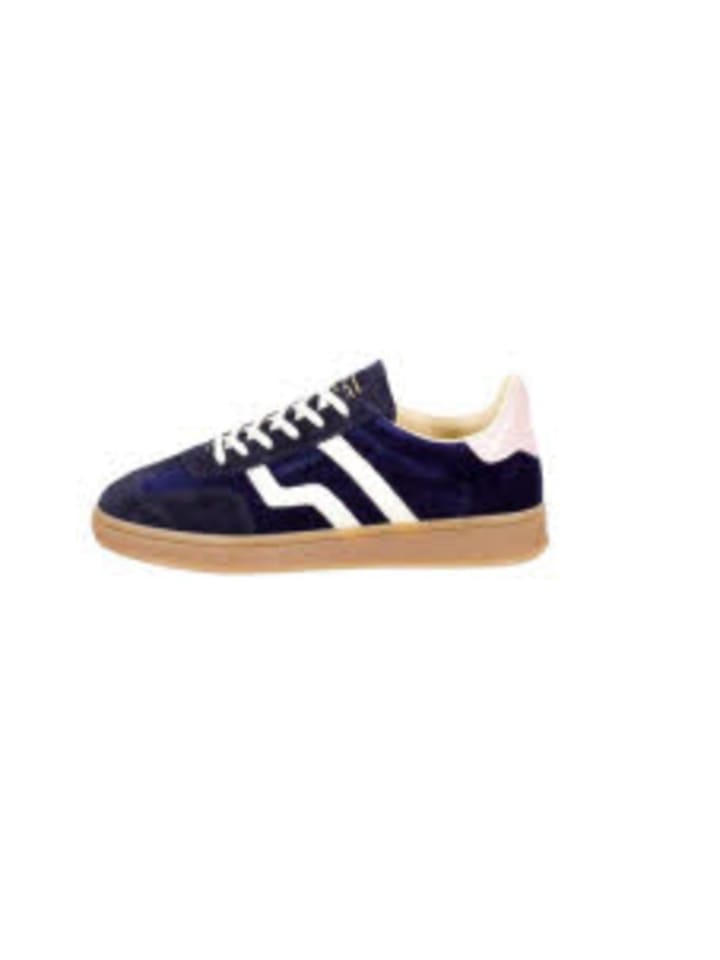 Sneaker in blau