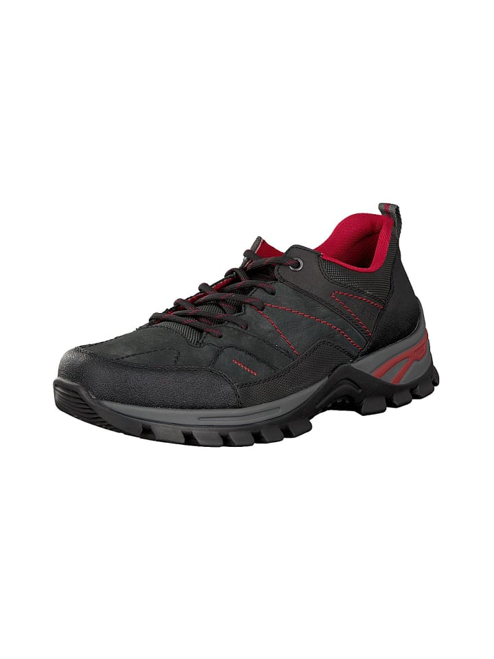 Schnürschuh in schwarz