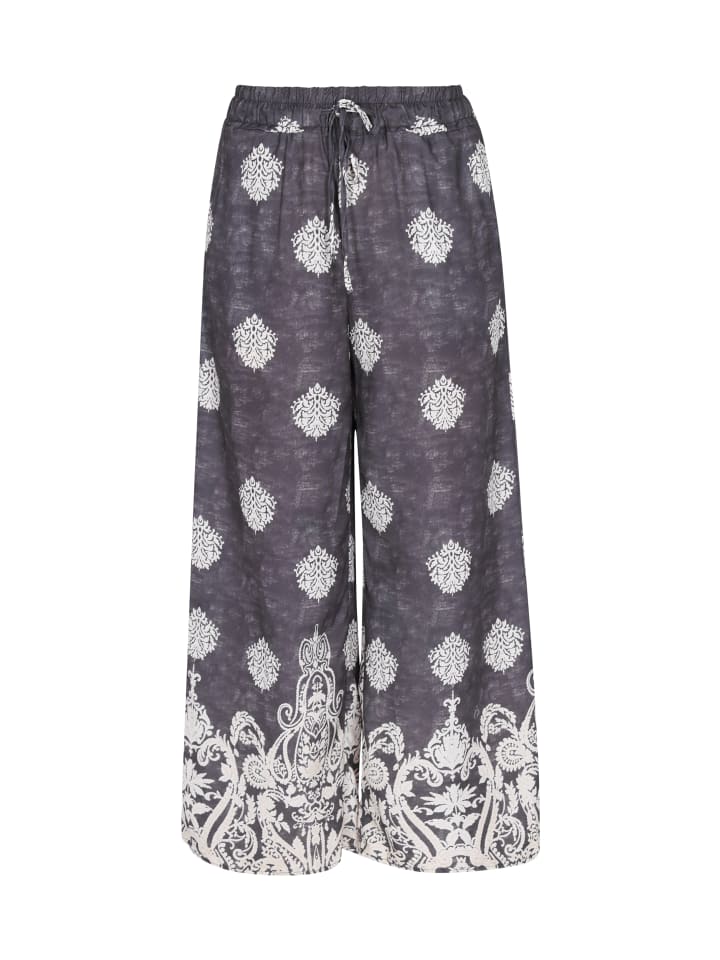 Women Pants in black
