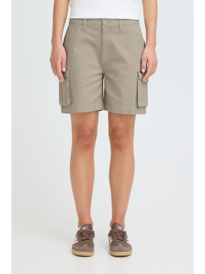 Bermudas OXKVINNE in Natur