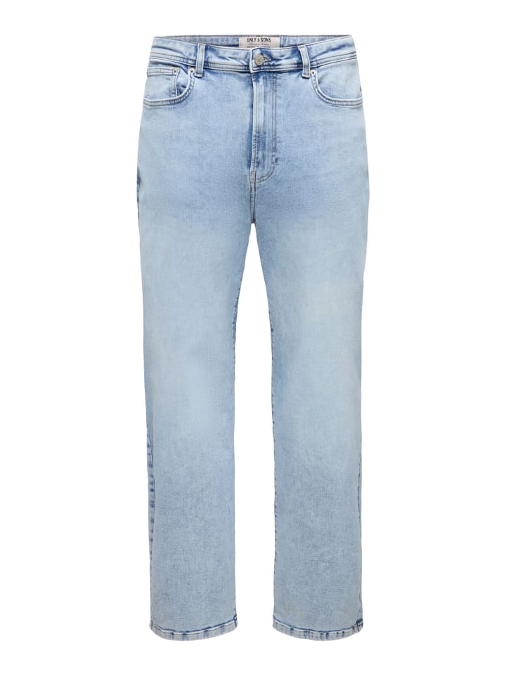 Locker geschnitten in Light Blue Denim