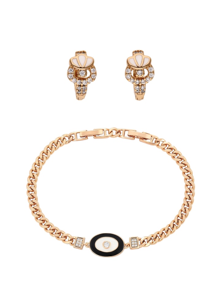 Women Jewelry Set in gold