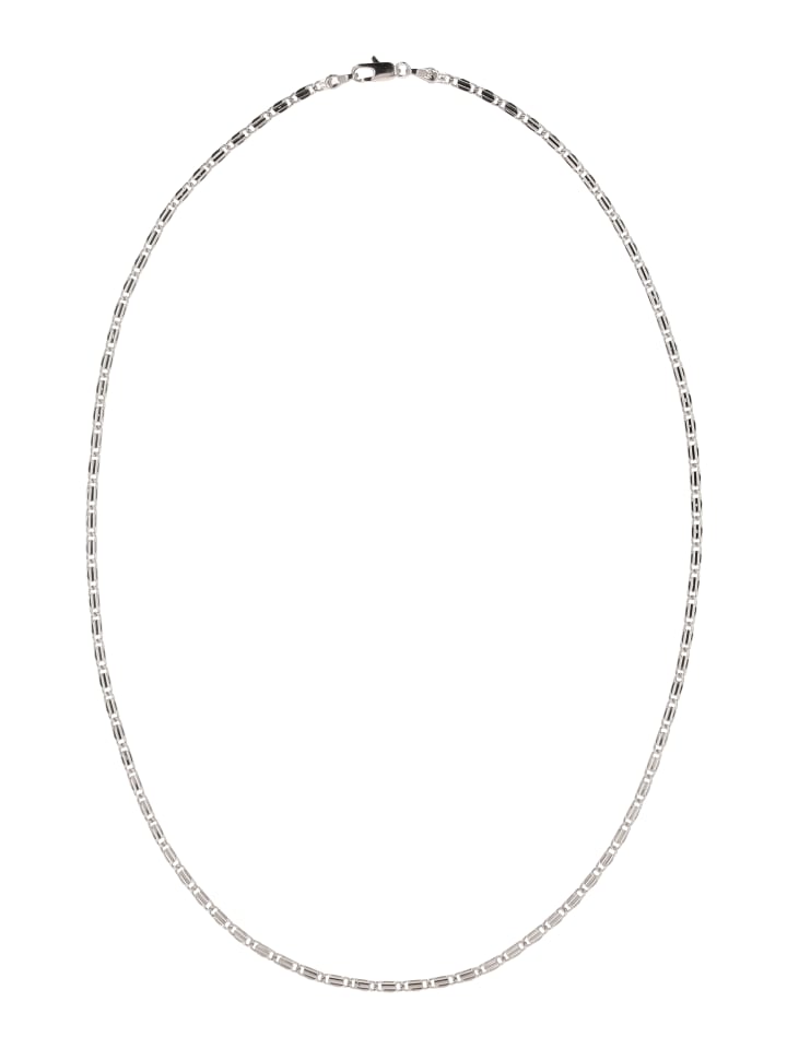 Women Chain Necklace in Silver