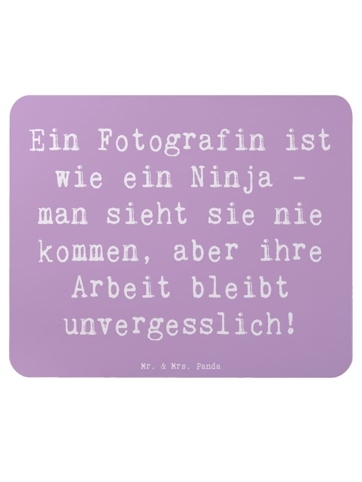 Maus-Pad Spruch Fotografin Ninja mit Spruch in Lavendeltraum
