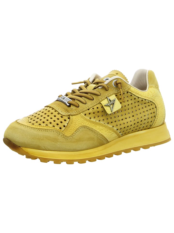 Sneaker Low in gelb