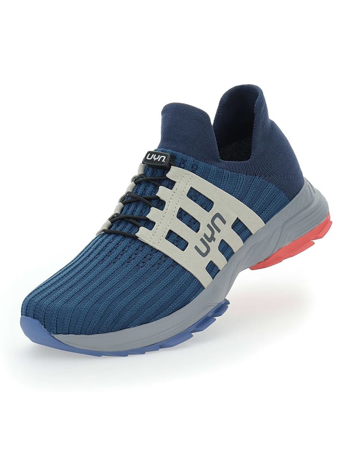 Schnürschuh in blau