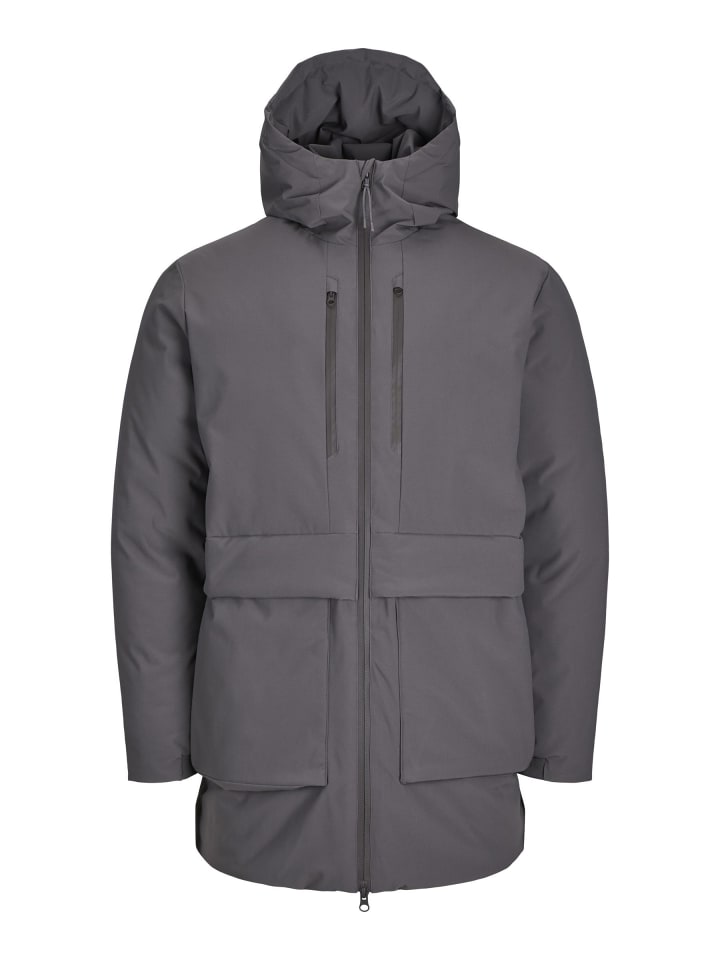Parka in Pavement