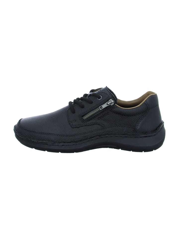 Klassische Schnürschuhe in Schwarz