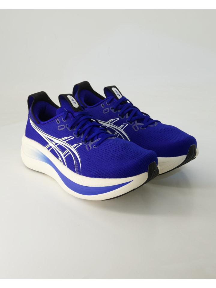 Laufschuhe in Blau
