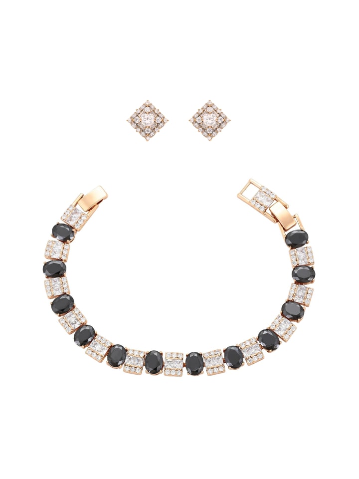 Women Jewelry Set in gold