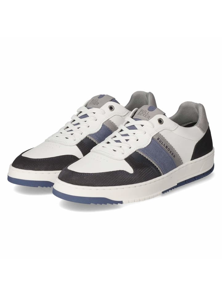 Low Sneaker in weiß