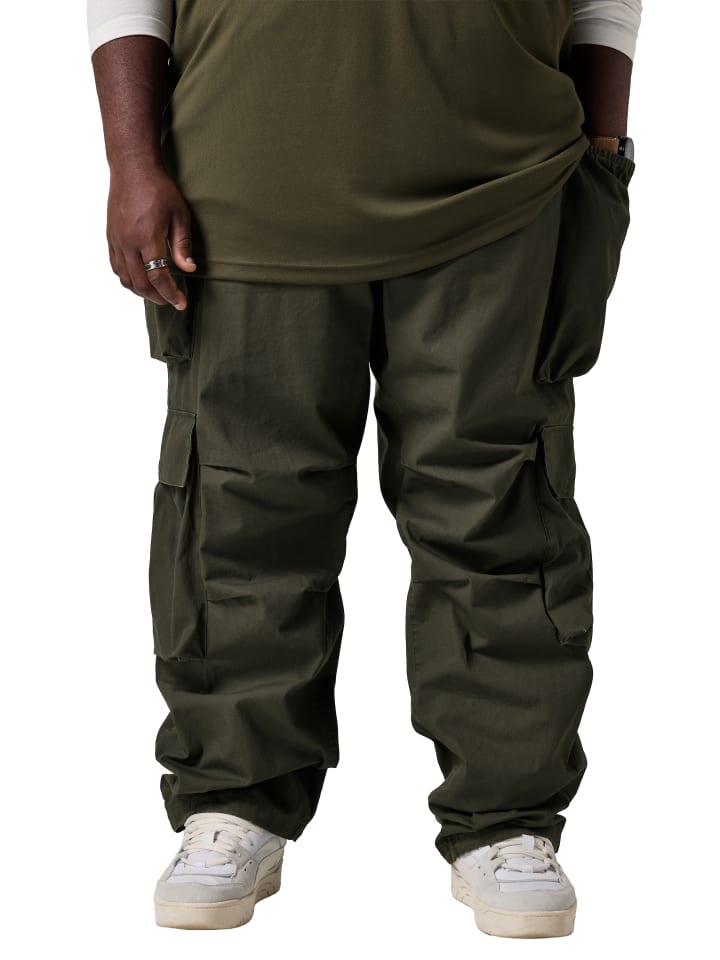 Cargohose lang in dunkeloliv