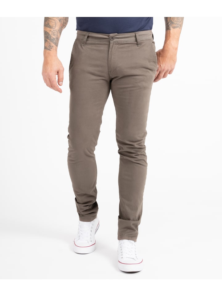 Chino in Dunkelgrün