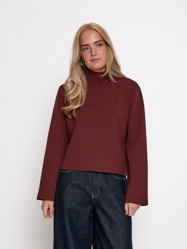 Pullover in Andorra Red