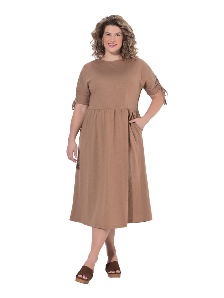 Midikleid in hellbraun