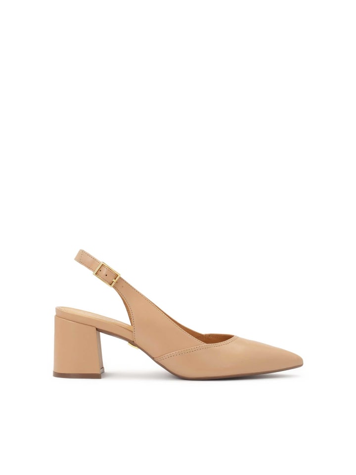 Pumps in Beige