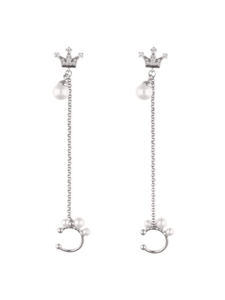 Women Dangle Earrings in Silver White
