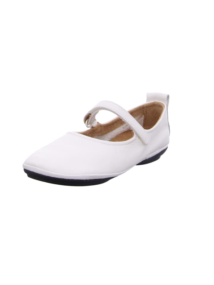 Schnürschuh in weiß