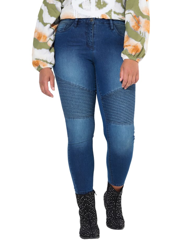 Jeans in blue stone